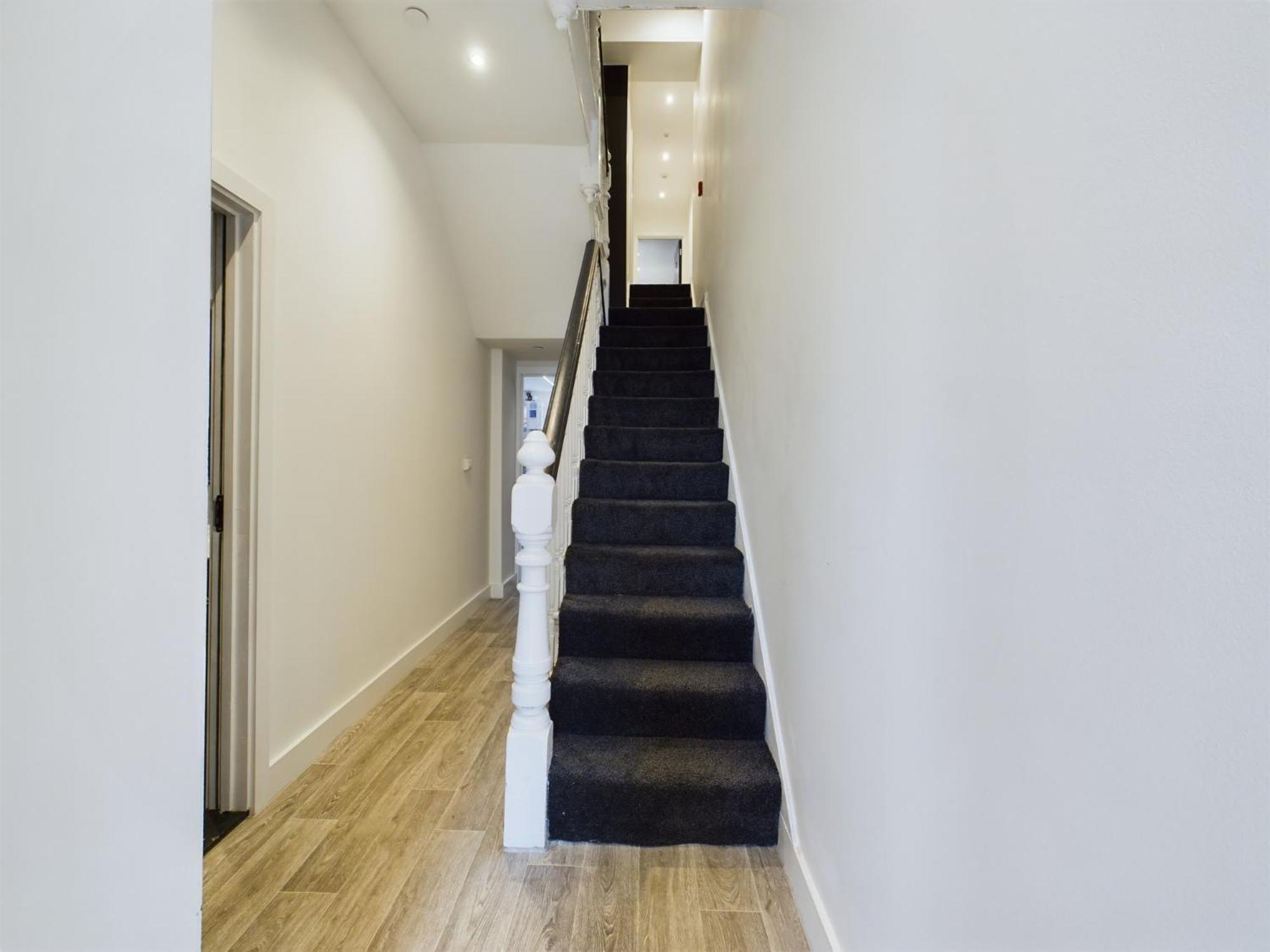 Substantial 9 Bedroom House In Swansea Sketty Exterior photo